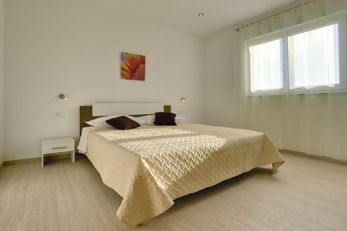 Holiday Home Bellissima Vodnjan Ngoại thất bức ảnh